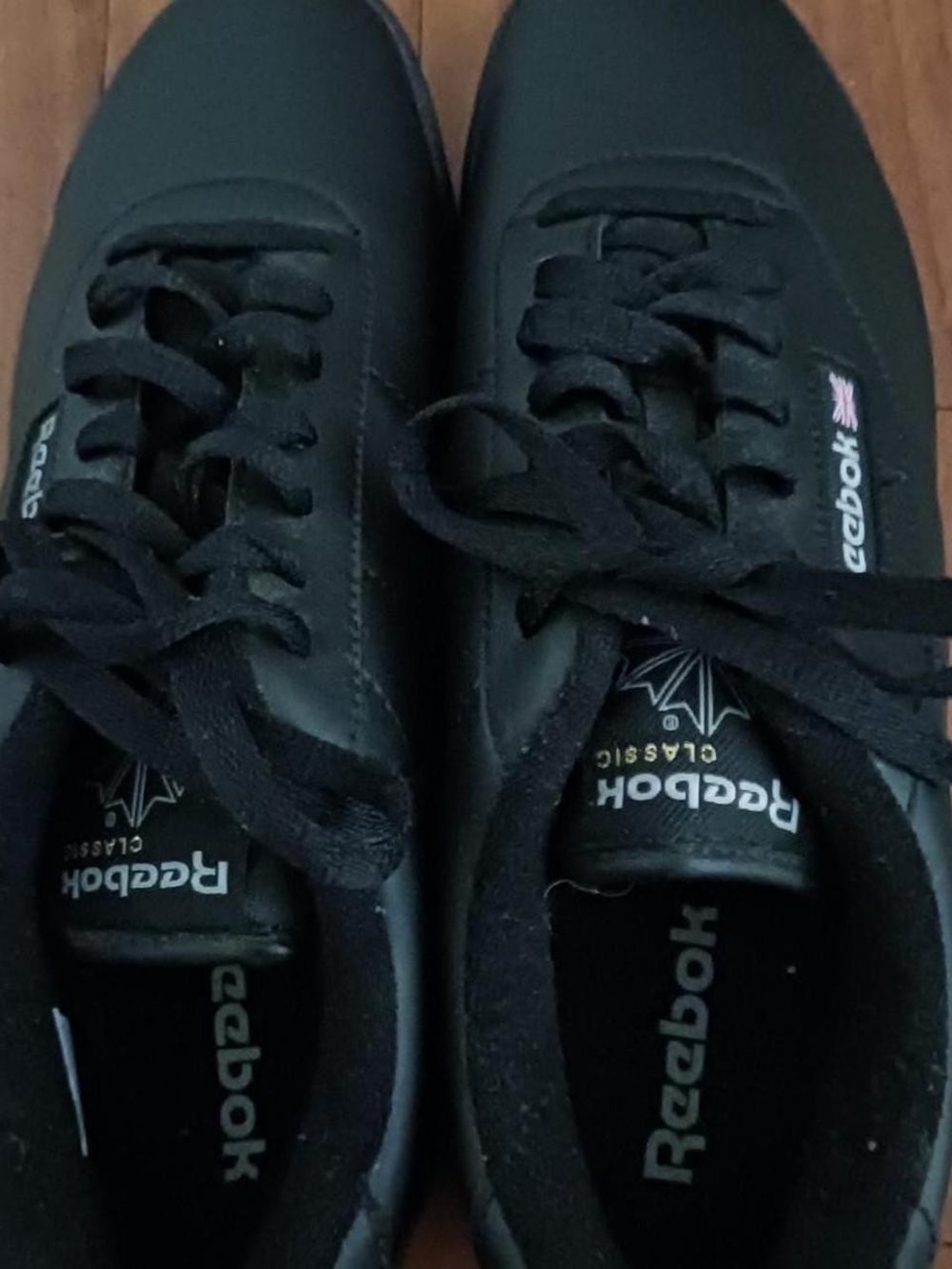 Reebok Black Leather Classic Sneakers with Subtle Flag Detail